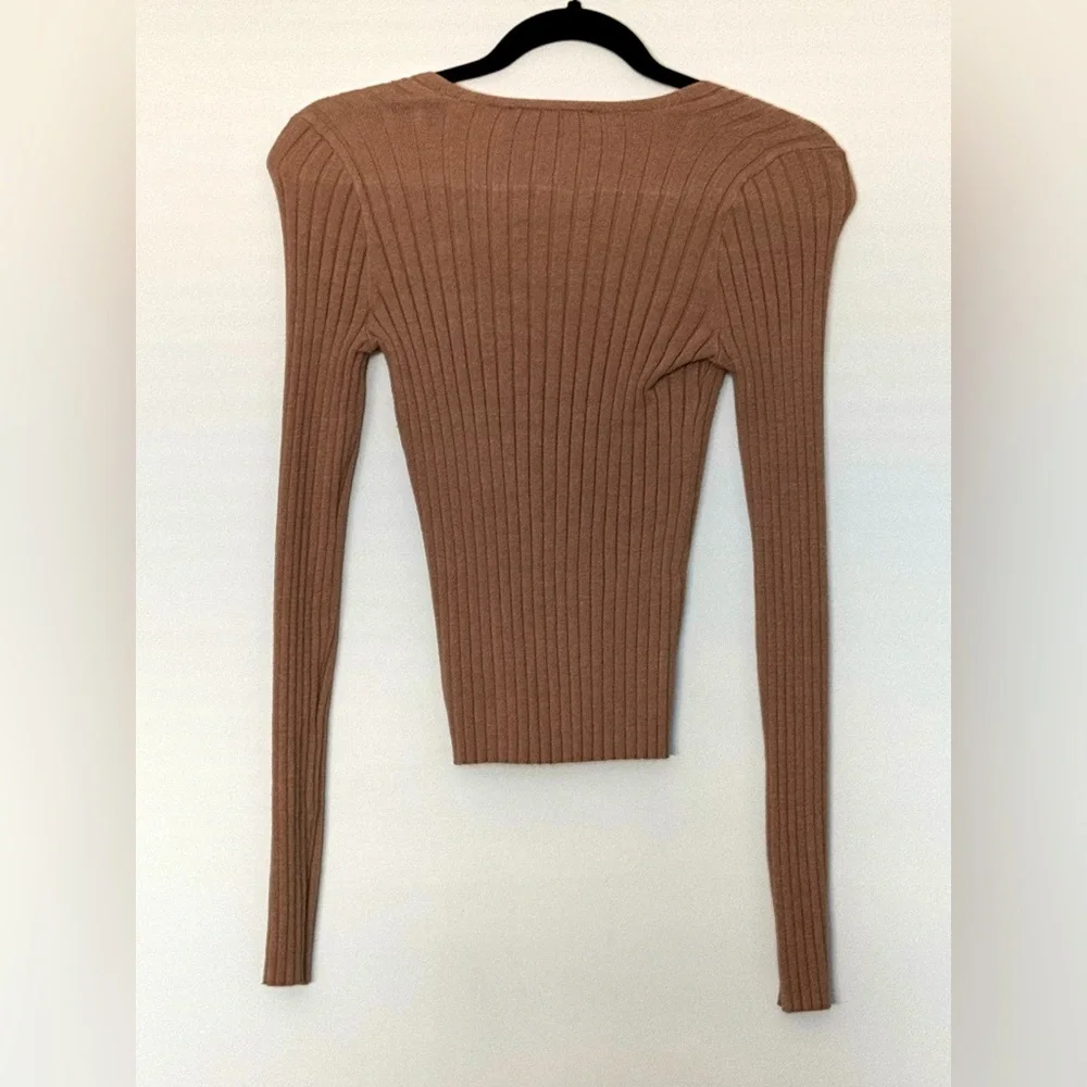 Ribbed Fitted Sweetheart Neckline Sweater 🌶️